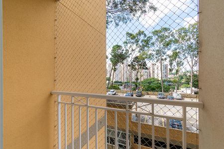 Apartamento à venda com 75m², 3 quartos e 2 vagasSuíte - Varanda