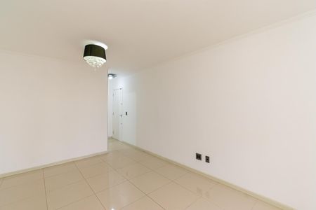 Apartamento à venda com 75m², 3 quartos e 2 vagasSala
