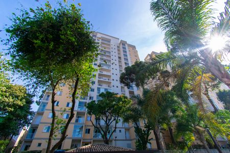 Apartamento à venda com 75m², 3 quartos e 2 vagasFachada