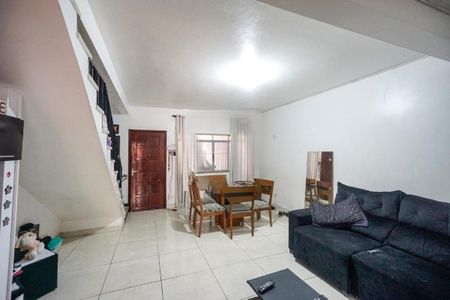 Sala de casa à venda com 2 quartos, 135m² em Guaiauna, São Paulo