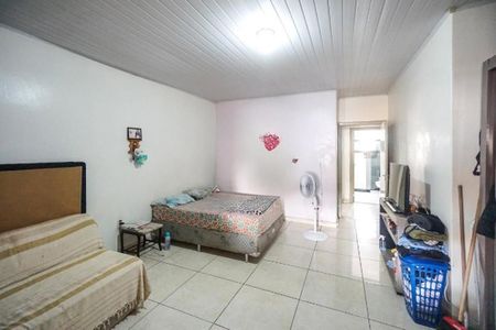 Quarto de casa à venda com 2 quartos, 135m² em Guaiauna, São Paulo