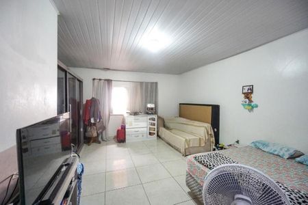 Quarto de casa à venda com 2 quartos, 135m² em Guaiauna, São Paulo