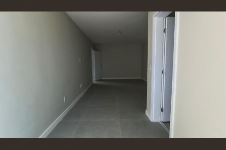 Casa de condomínio para alugar com 510m², 4 quartos e 2 vagasSuíte 3