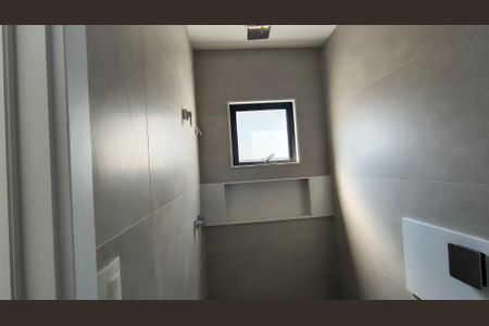 Casa de condomínio para alugar com 510m², 4 quartos e 2 vagasBanheiro da Suíte 4