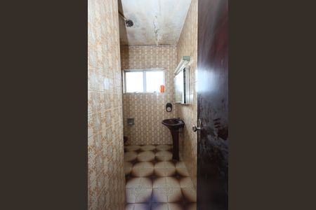 Casa à venda com 239m², 5 quartos e 2 vagasBanheiro 1