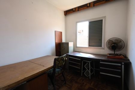 Casa à venda com 239m², 5 quartos e 2 vagasquarto 1