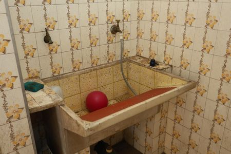 Casa à venda com 239m², 5 quartos e 2 vagasÁrea de Serviço