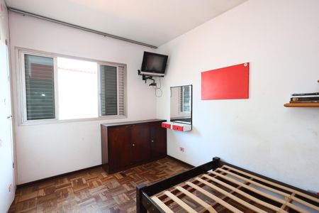 Casa à venda com 239m², 5 quartos e 2 vagasquarto 3