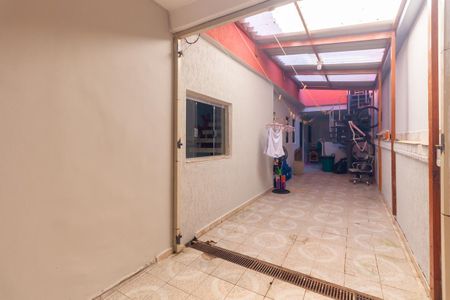 Casa à venda com 250m², 3 quartos e 3 vagasGaragem