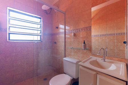Casa à venda com 250m², 3 quartos e 3 vagasBanheiro 3