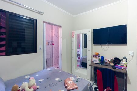 Casa à venda com 250m², 3 quartos e 3 vagasSuíte 1