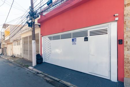 Casa à venda com 250m², 3 quartos e 3 vagasFachada