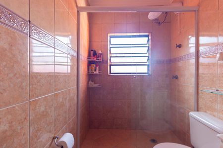 Casa à venda com 250m², 3 quartos e 3 vagasBanheiro 3