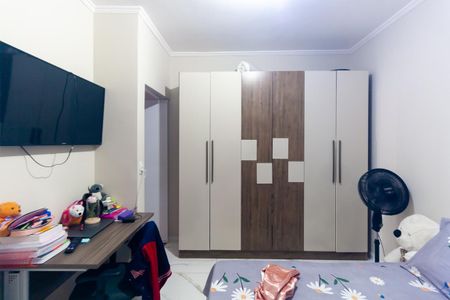 Casa à venda com 250m², 3 quartos e 3 vagasSuíte 1