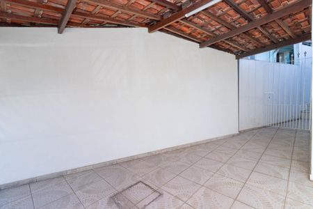 Casa à venda com 100m², 1 quarto e 1 vagaGaragem