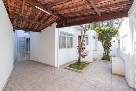 Casa à venda com 100m², 1 quarto e 1 vagaÁrea externa