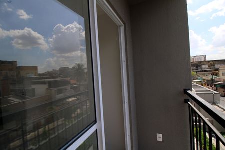Apartamento à venda com 43m², 2 quartos e sem vagaVaranda