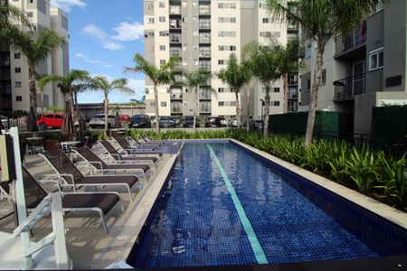 Apartamento à venda com 43m², 2 quartos e sem vagaÁrea comum - Piscina