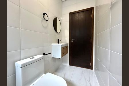 Casa para alugar com 67m², 2 quartos e 1 vagaBanheiro 