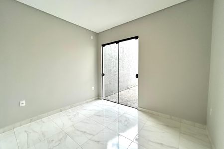 Casa para alugar com 67m², 2 quartos e 1 vagaSuíte 