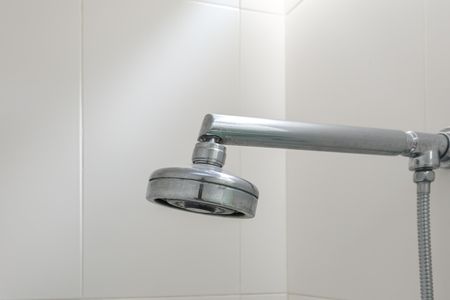 Casa de condomínio à venda com 347m², 4 quartos e 6 vagasBanheiro da Suíte 2