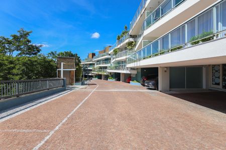 Casa de condomínio à venda com 347m², 4 quartos e 6 vagasÁrea comum