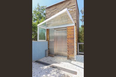 Casa de condomínio à venda com 347m², 4 quartos e 6 vagasÁrea comum