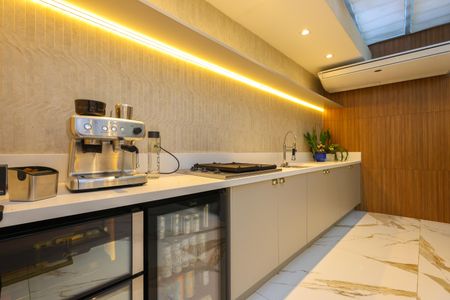 Casa de condomínio à venda com 347m², 4 quartos e 6 vagasSala