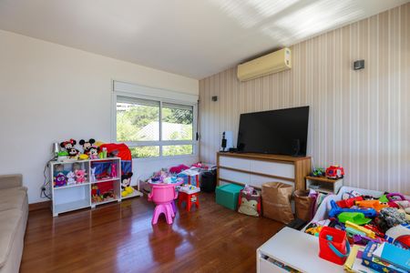 Casa de condomínio à venda com 347m², 4 quartos e 6 vagasSala Superior