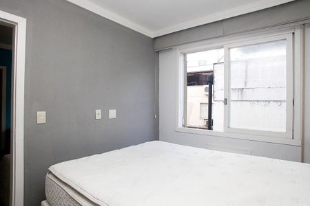 Quarto de apartamento para alugar com 1 quarto, 50m² em Petrópolis, Porto Alegre