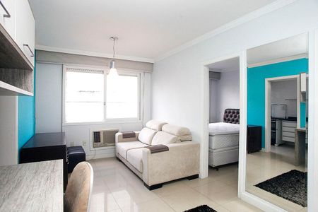 Sala de apartamento para alugar com 1 quarto, 50m² em Petrópolis, Porto Alegre