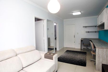 Sala de apartamento para alugar com 1 quarto, 50m² em Petrópolis, Porto Alegre