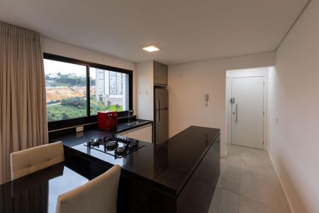 Apartamento para alugar com 82m², 2 quartos e 2 vagasCozinha