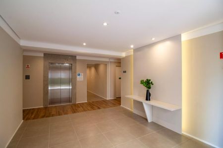 Apartamento à venda com 31m², 1 quarto e sem vaga Apartamento à venda com 31m², 1 quarto e sem vagaHall social