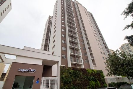 Apartamento à venda com 31m², 1 quarto e sem vaga Apartamento à venda com 31m², 1 quarto e sem vagaFachada