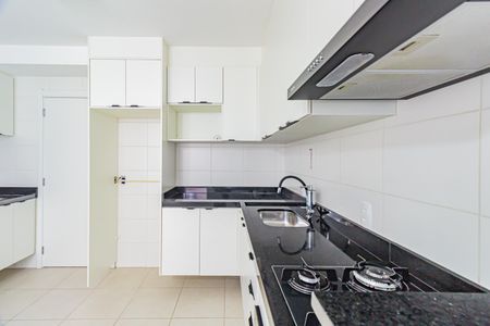 Apartamento à venda com 31m², 1 quarto e sem vaga Apartamento à venda com 31m², 1 quarto e sem vagaCozinha e Área de Serviço