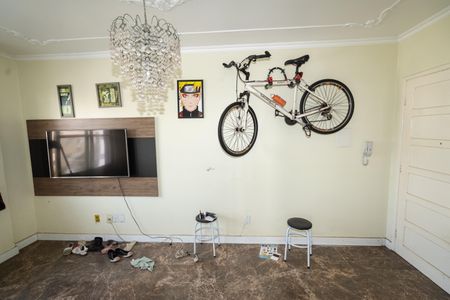 Sala de apartamento à venda com 1 quarto, 36m² em Passo D’areia, Porto Alegre