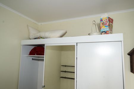 Quarto de apartamento à venda com 1 quarto, 36m² em Passo D’areia, Porto Alegre