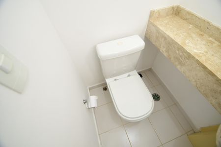 Casa de condomínio para alugar com 125m², 3 quartos e 2 vagasLavabo