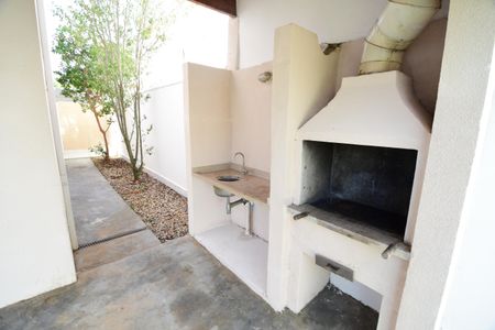 Casa de condomínio para alugar com 125m², 3 quartos e 2 vagasChurrasqueira