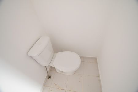 Casa de condomínio para alugar com 125m², 3 quartos e 2 vagasBanheiro de serviço