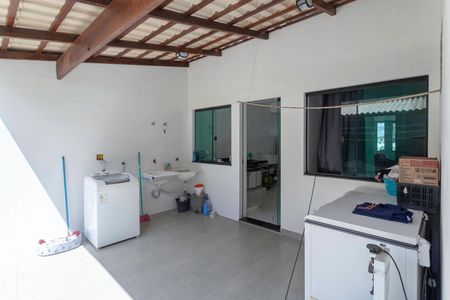 Casa para alugar com 170m², 4 quartos e 3 vagasÁrea de serviço 