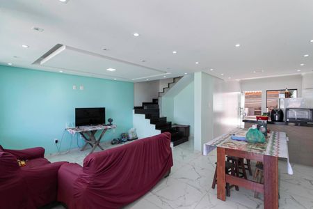 Sala de casa à venda com 4 quartos, 170m² em Parque Xangri-lá, Contagem