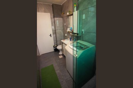 Apartamento para alugar com 64m², 2 quartos e sem vagaBanheiro