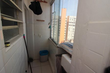 Apartamento para alugar com 64m², 2 quartos e sem vagaÁrea de Serviço