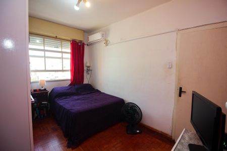 Quarto 1 de apartamento para alugar com 2 quartos, 64m² em Cidade Baixa, Porto Alegre