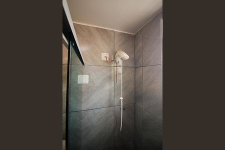 Apartamento para alugar com 64m², 2 quartos e sem vagaBanheiro