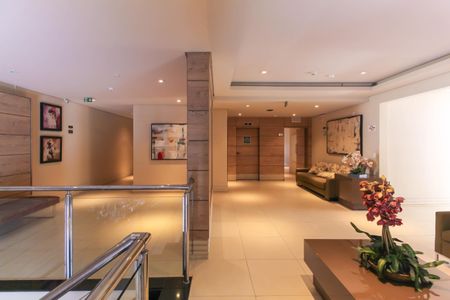 Apartamento para alugar com 66m², 1 quarto e 2 vagasHall