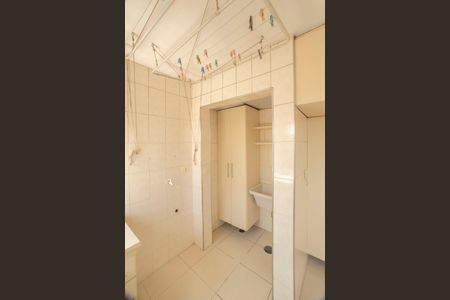 Apartamento à venda com 64m², 2 quartos e 1 vagaÁrea de Serviço