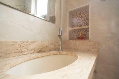 Apartamento à venda com 64m², 2 quartos e 1 vagaBanheiro